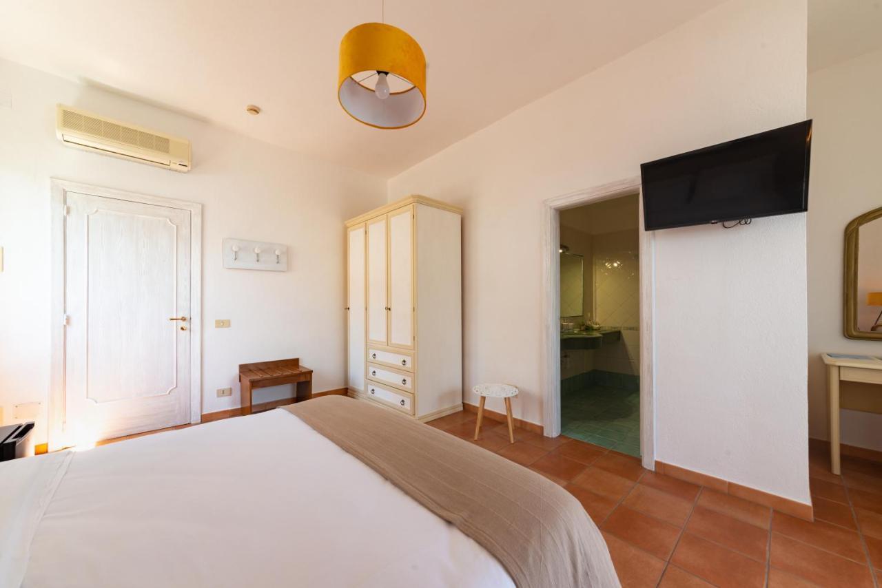 Villa Bina Sea Hotel Sant'Angelo  Exteriér fotografie