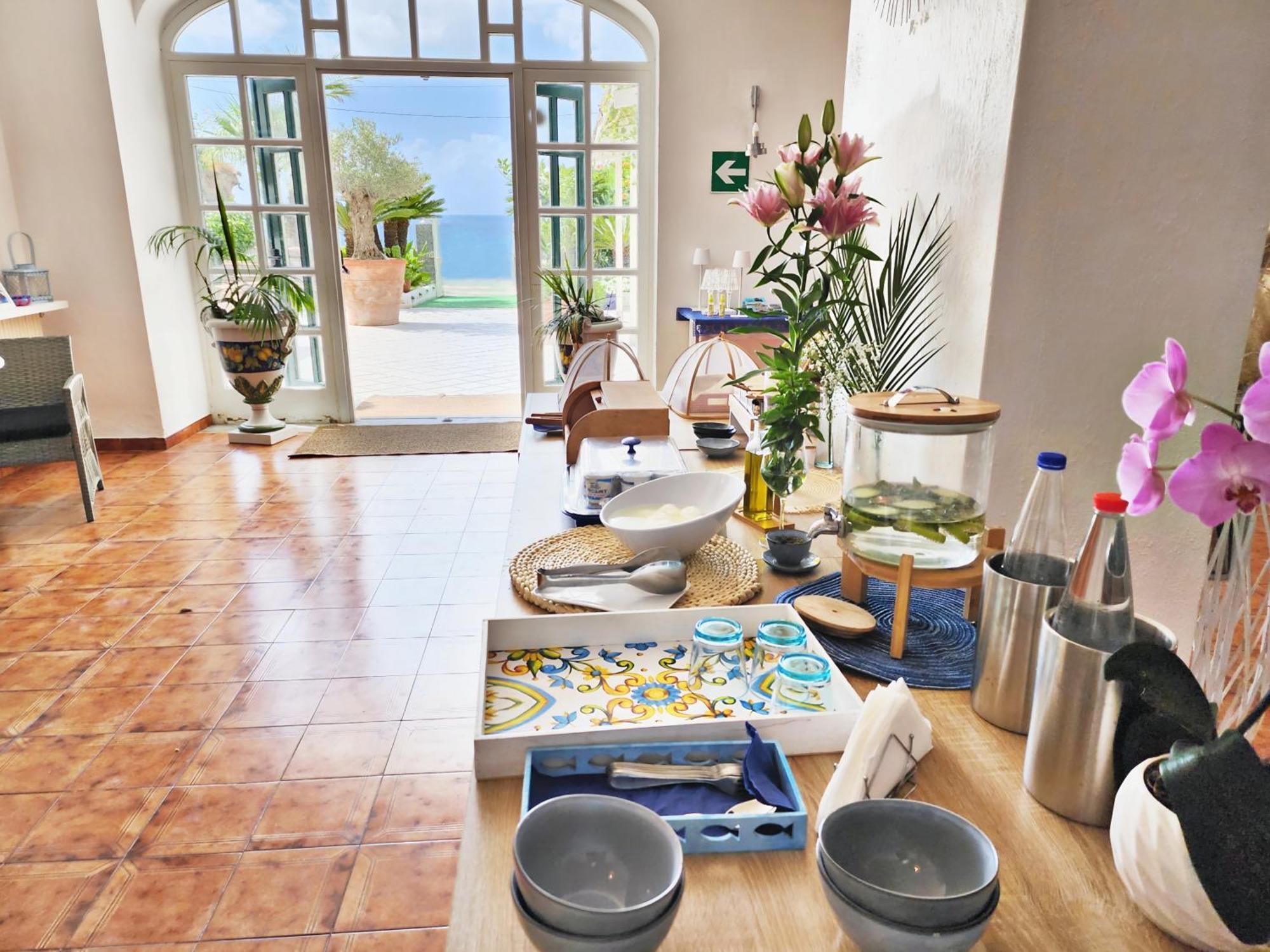 Villa Bina Sea Hotel Sant'Angelo  Exteriér fotografie